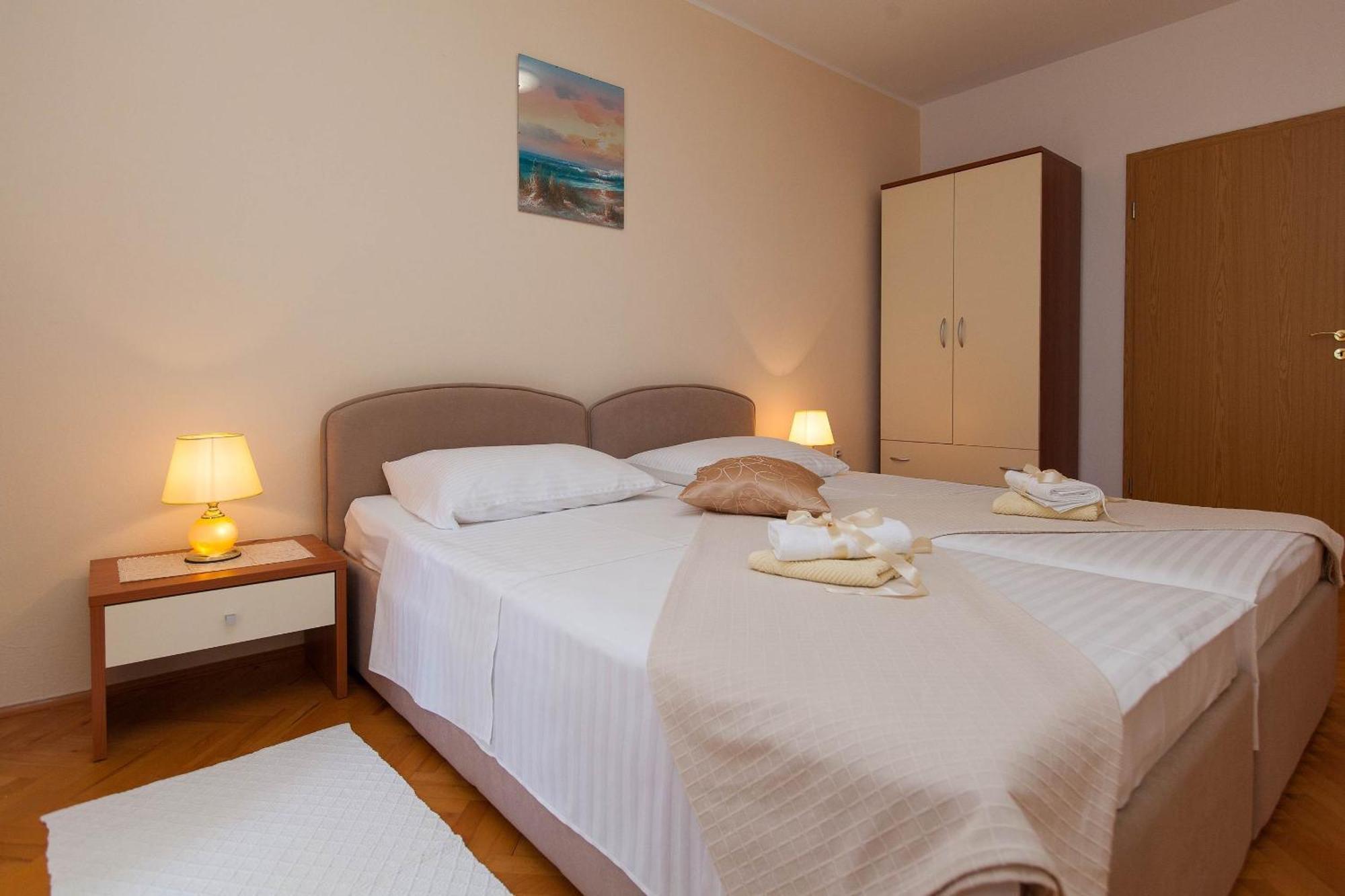 Apartments With A Parking Space Jadranovo, Crikvenica - 2377 Szoba fotó
